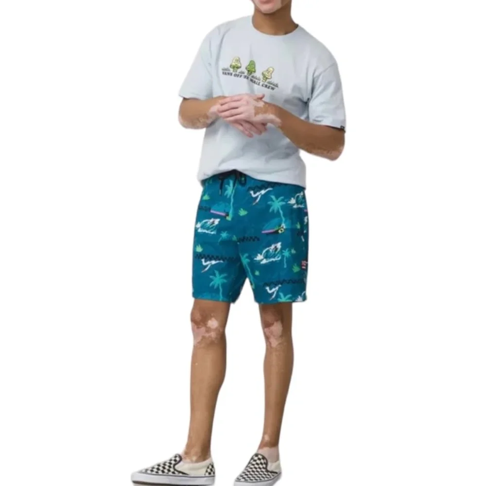 VANS Men's VTCS 2022 Board Shorts Azul Polyester Summer VN0000ZZO2V
